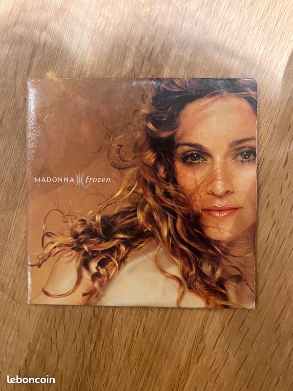 CD single 2 titres Frozen Madonna (image 3)