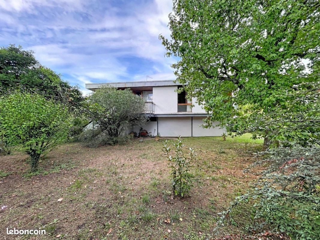 Maison 7 pièces 211 m² · à Villenave-d'Ornon · 211 m² · 400 000 €