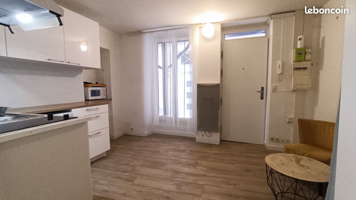 Appartement 1 pièce 19 m² · à Bordeaux · 19 m² · 560 €