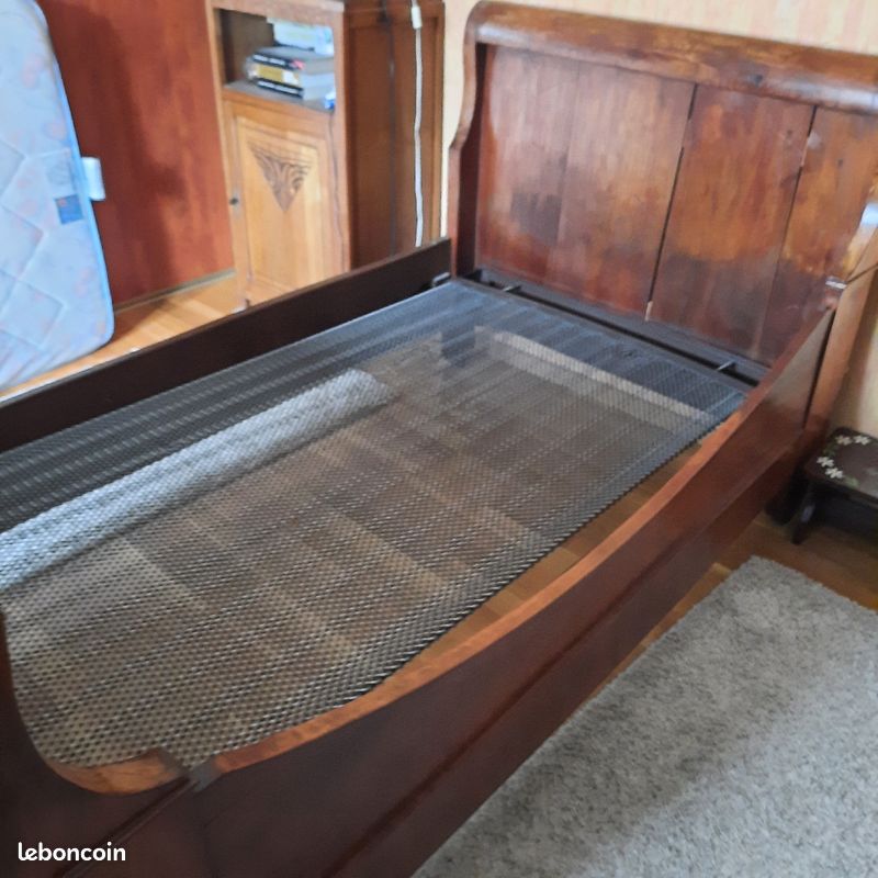 Lit 1 place style Louis Philippe à vendre 80 euros (image 4)