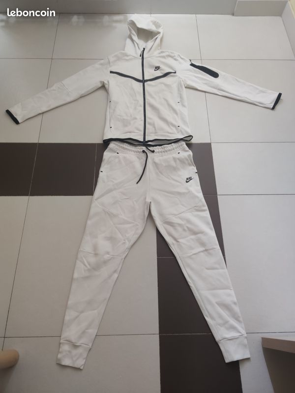 Nike tech blanc L (image 3)