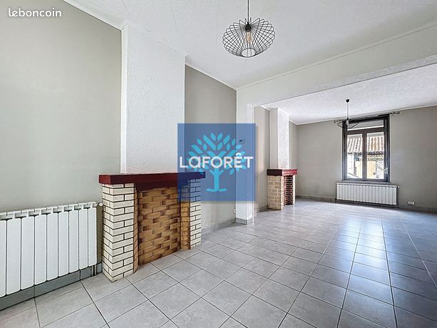 https://img.leboncoin.fr/api/v1/lbcpb1/images/c0/4c/44/c04c446638981ffc27a1db0f3d69fae55c89b7a9.jpg?rule=ad-image
