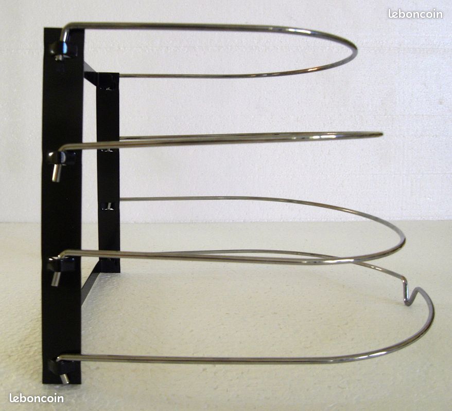 Porte poëles rangement, très bon état (image 1)