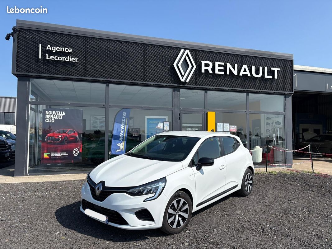 Renault clio equilibre tce 90 (image 1)