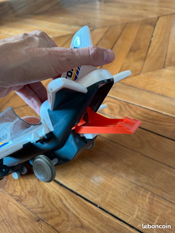 Avion Cargo Jumbo Tomica (image 6)