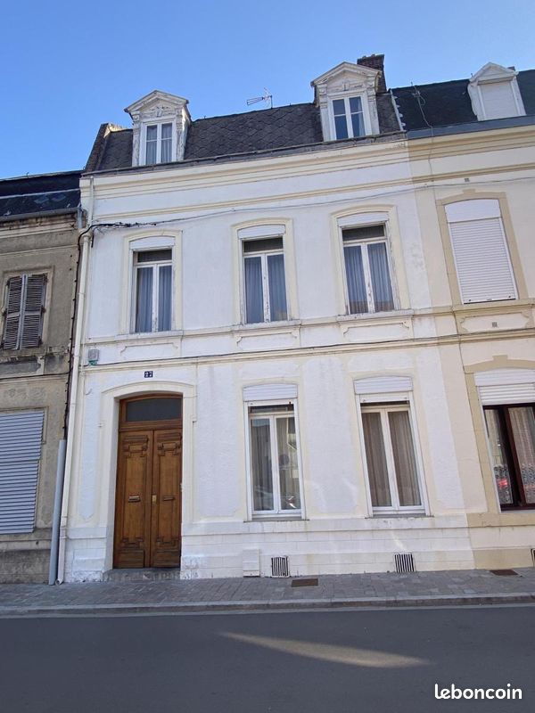 Maison 9 pièces 243 m² · à Cambrai · 243 m² · 169 000 €