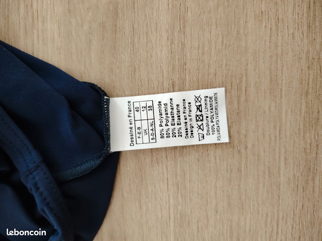 Maillot de bain une pièce de marque LG (image 3)