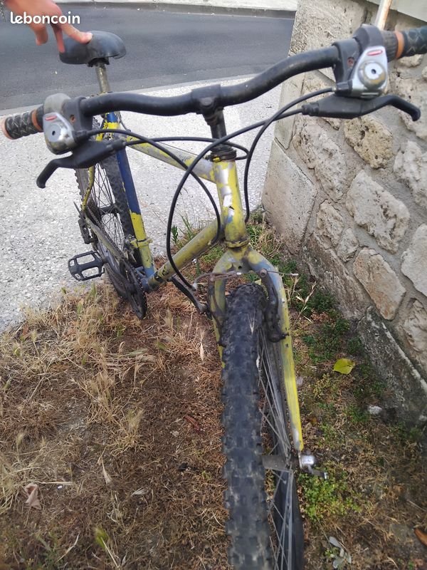 Vélo en assez bon état (image 2)