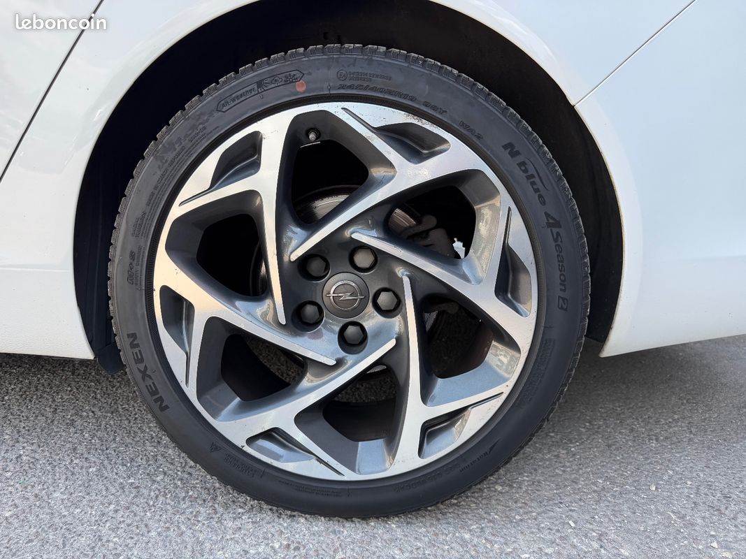 OPEL INSIGNIA 1.6 CDTI ecoFlex Start/Stop 136 ch Cosmo (image 13)