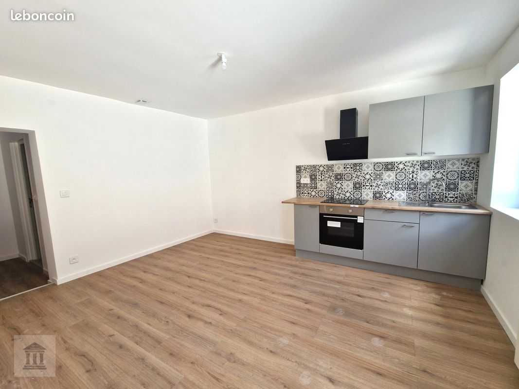 Appartement 2 pièces 45 m² · à Thann · 45 m² · 700 €/mois