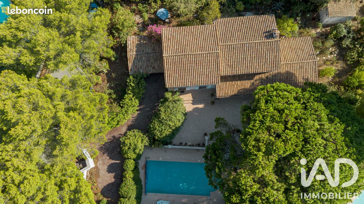 Maison 7 pièces 191 m² · à Antibes · 191 m² · 1 290 000 €