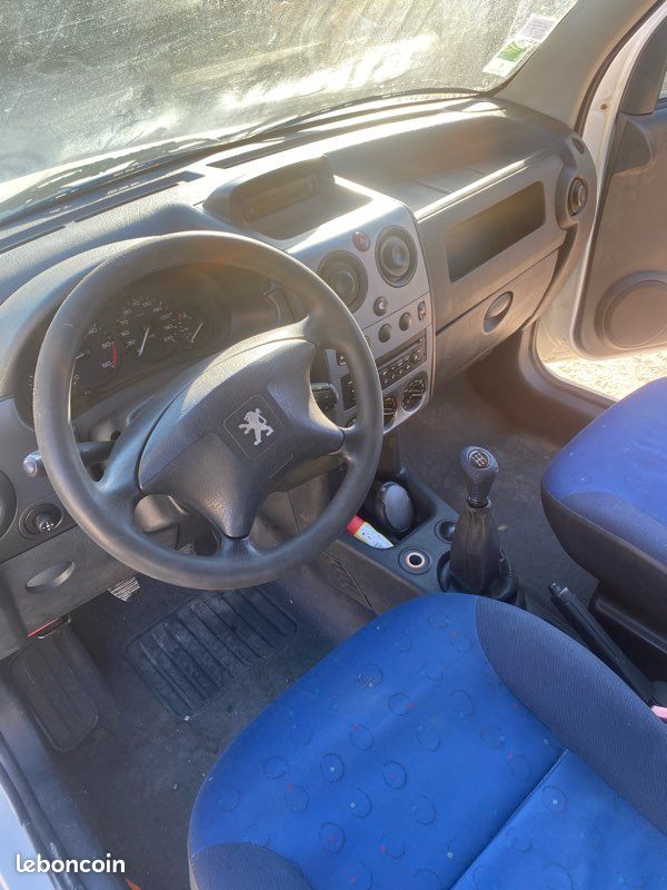 Peugeot Partner 2.0Hdi (image 9)
