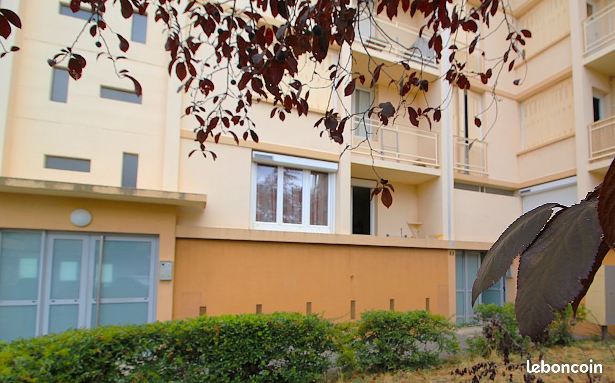 Appartement 4 pièces 70 m² · à Riorges · 70 m² · 85 000 €
