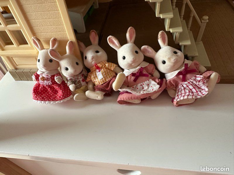 Lot Sylvanian families complet maison manège coquillage bébés et accessoires (image 2)