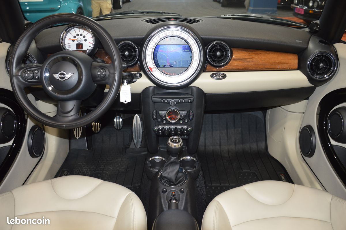 MINI CABRIOLET II (2) 1.6 184 COOPER S-69.152km-1ère Main-Sièges Chauffants-Bois-Cuir Intégral Beige-Harman Kardon-Jantes 17"-Configuration Inspirée Edition Goodwood-Historique Limpide Mini (image 5)