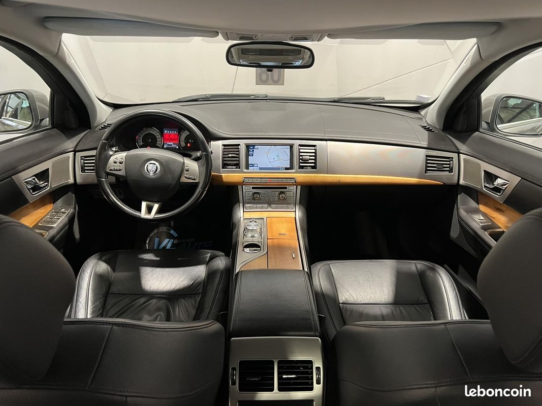 JAGUAR XF 2.7 D V6 Bi-Turbo - BVA Luxe (image 6)