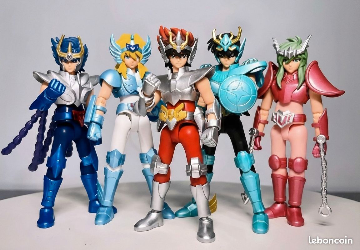 A VOIR, UNIQUE : SAINT SEIYA - 2 Très jolies figurines neuves : SHAINA & MARINE Les Chevaliers du Zodiaque - Jeux & Jouets
