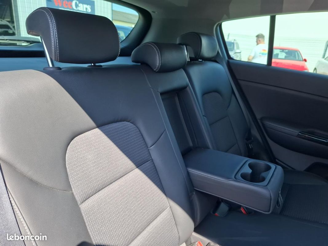 Kia sportage 1.6 crdi 115 active 4x2 isg (image 23)