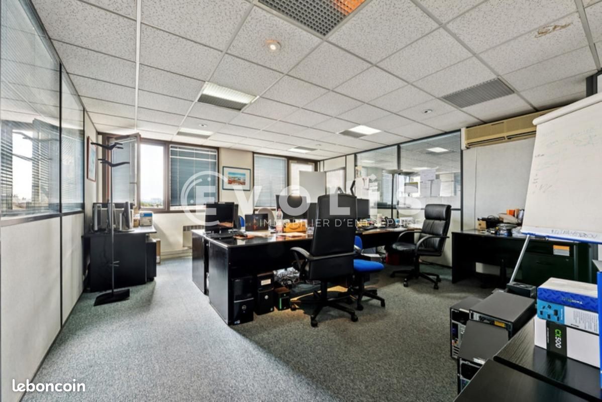 Bureaux 285 m² (image 2)