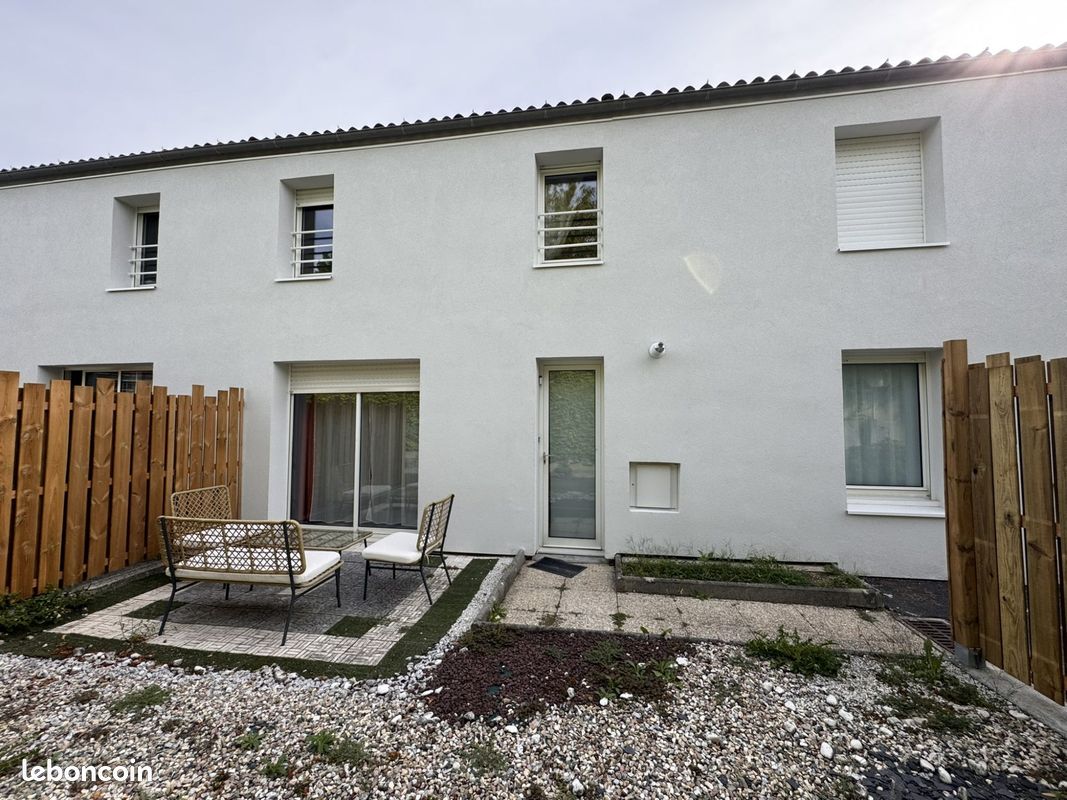 Maison 3 pièces 68 m² · à Saintes · 68 m² · 147 000 €