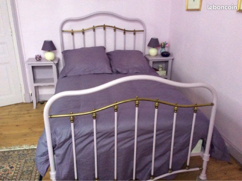 Lit ancien (image 1)