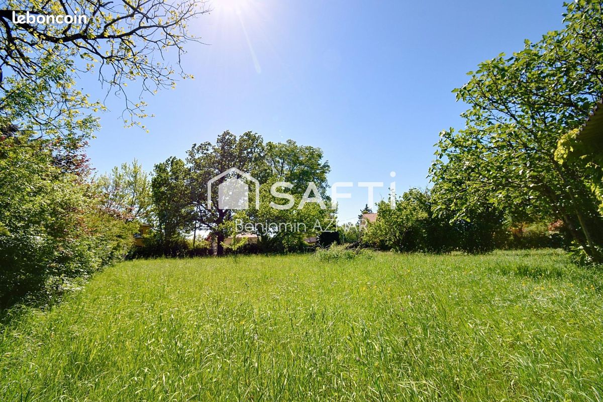 Terrain 1000 m² · à Lasserre-Pradère · 1 000 m² · 118 000 €
