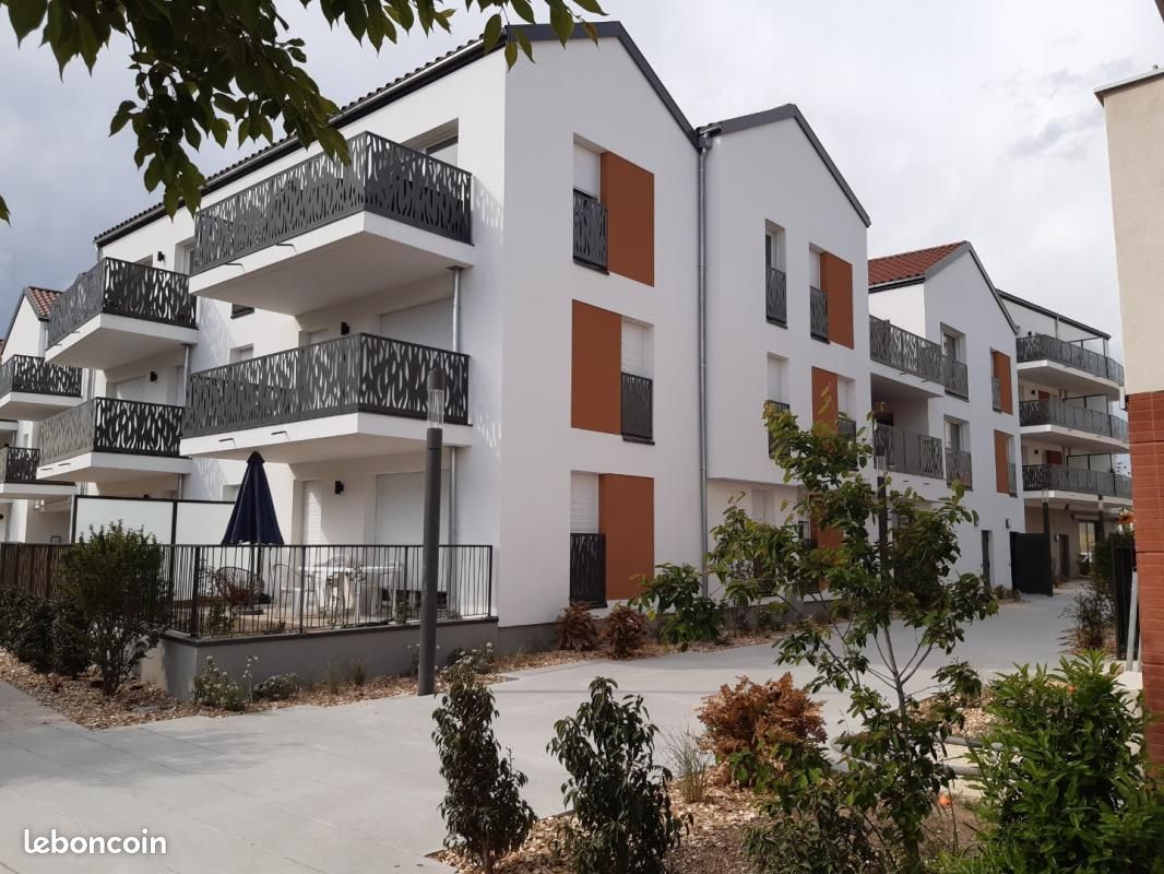Appartement 2 pièces 42 m² · à Saint-Laurent-de-Mure · 42 m² · 757 €