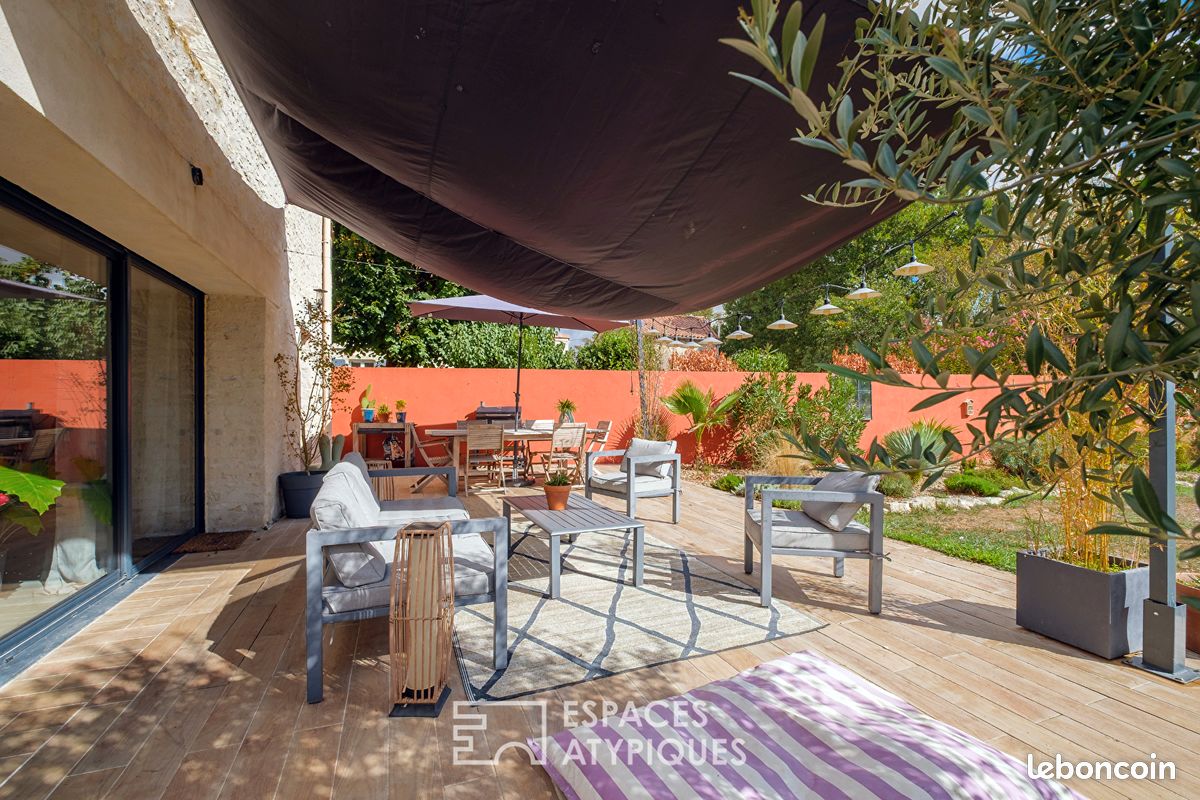 Maison 7 pièces 210 m² · à Mauzé-sur-le-Mignon · 210 m² · 370 000 €