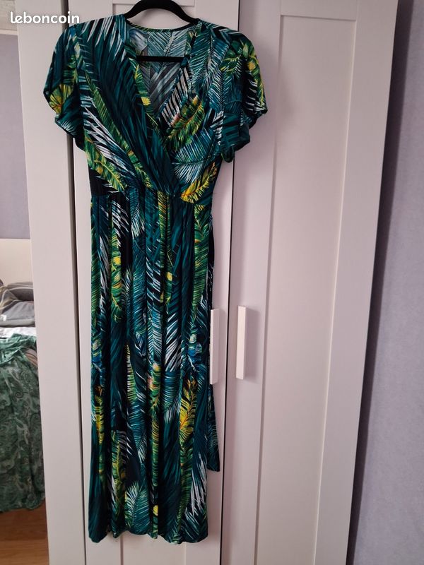 Robe de ville (image 1)