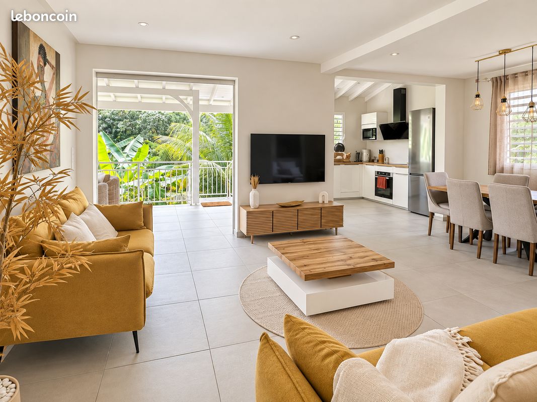 Appartement 3 pièces 82 m² · à Saint-Joseph · 82 m² · 1 800 €/mois