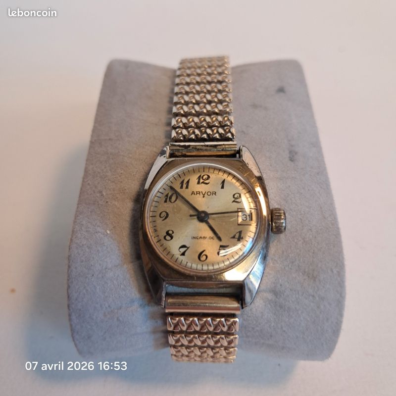Montre ancienne rétro homme femme mécanique a remontage manuel made in france - Montres & Bijoux