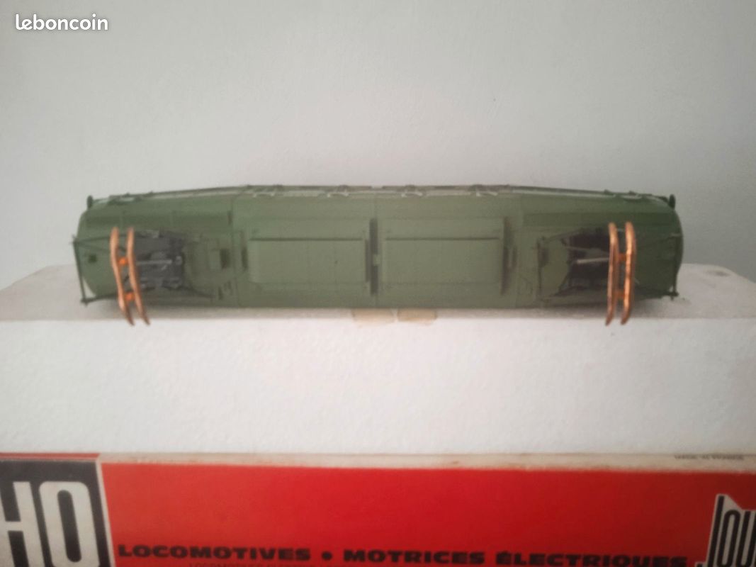 Carrosserie De Locomotive Jouef 2D2 9120 Avec Pantographes Sommerfeld, Vert