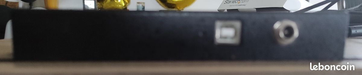 HUB 4 Ports série DB9 RS 232 industriel Startech (image 12)