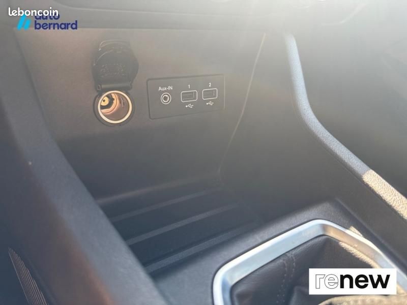 Renault Clio 1.5 Blue dCi 85ch Business (image 19)