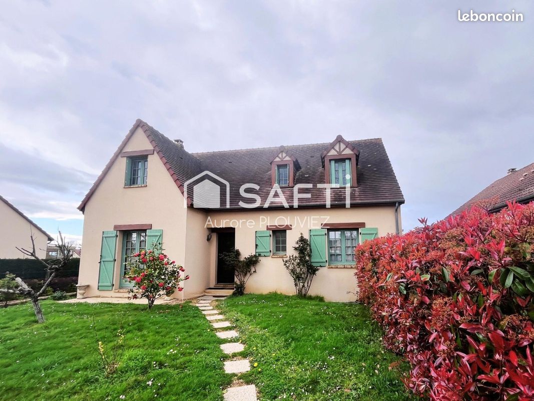 Maison 8 pièces 131 m² · à Nogent-le-Rotrou · 131 m² · 214 000 €