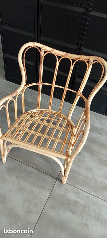 Fauteuil rotin Ikea (image 1)