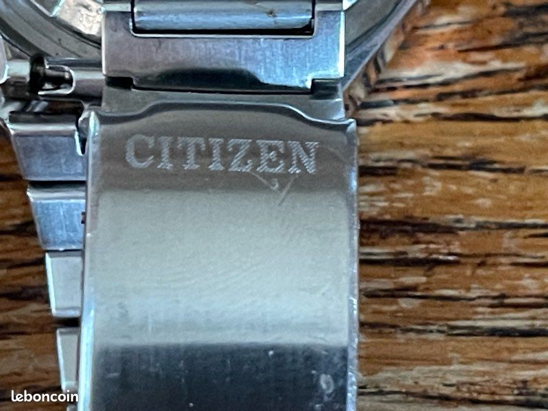 Citizen bullhead octogone (image 7)