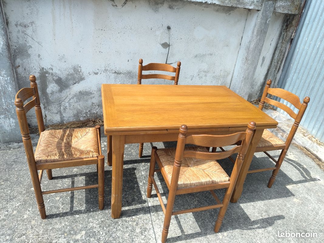 Table avec rallonge et chaises (image 2)
