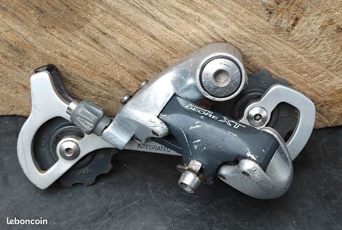 Dérailleur Arrière Shimano Deore XT RD-M739 8 Vitesses – Occasion, état Correct, Cage Longue, Couleur Argent