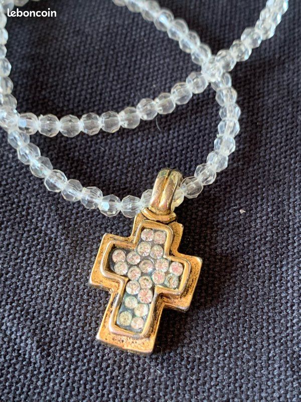Collier Ras-de-cu Vintage Rouge & Croix - Signé Jacky De G, Laiton Doré, Thème Gothique
