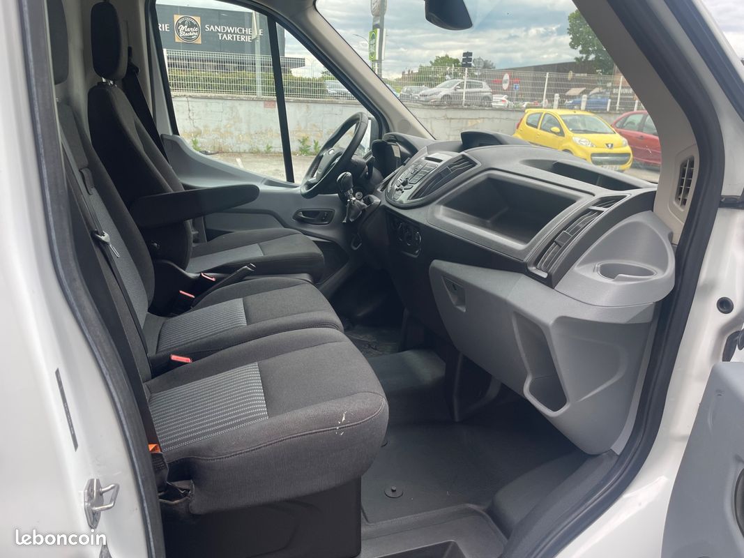 Ford transit vu fourgon 2t t290 2.0 tdci 130 l2h2 ambiente - prix ht 12 075 eur - tva recuperable (image 6)
