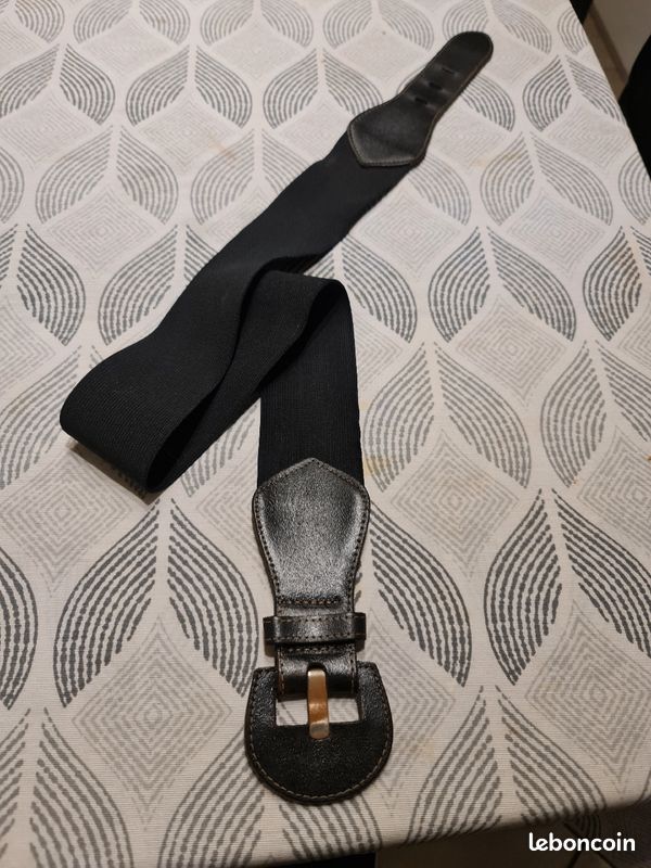 Ceinture noire vintage (image 1)