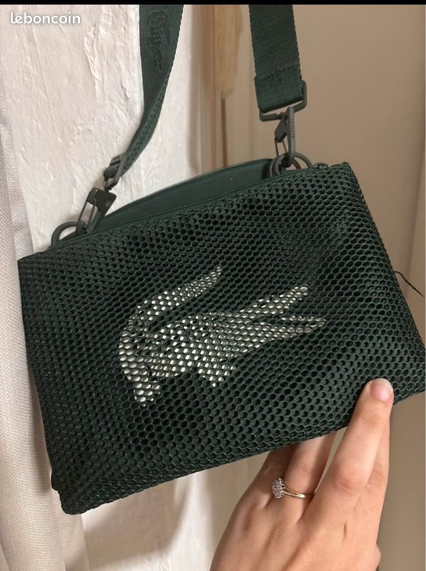 Sacoche Lacoste verte (image 1)