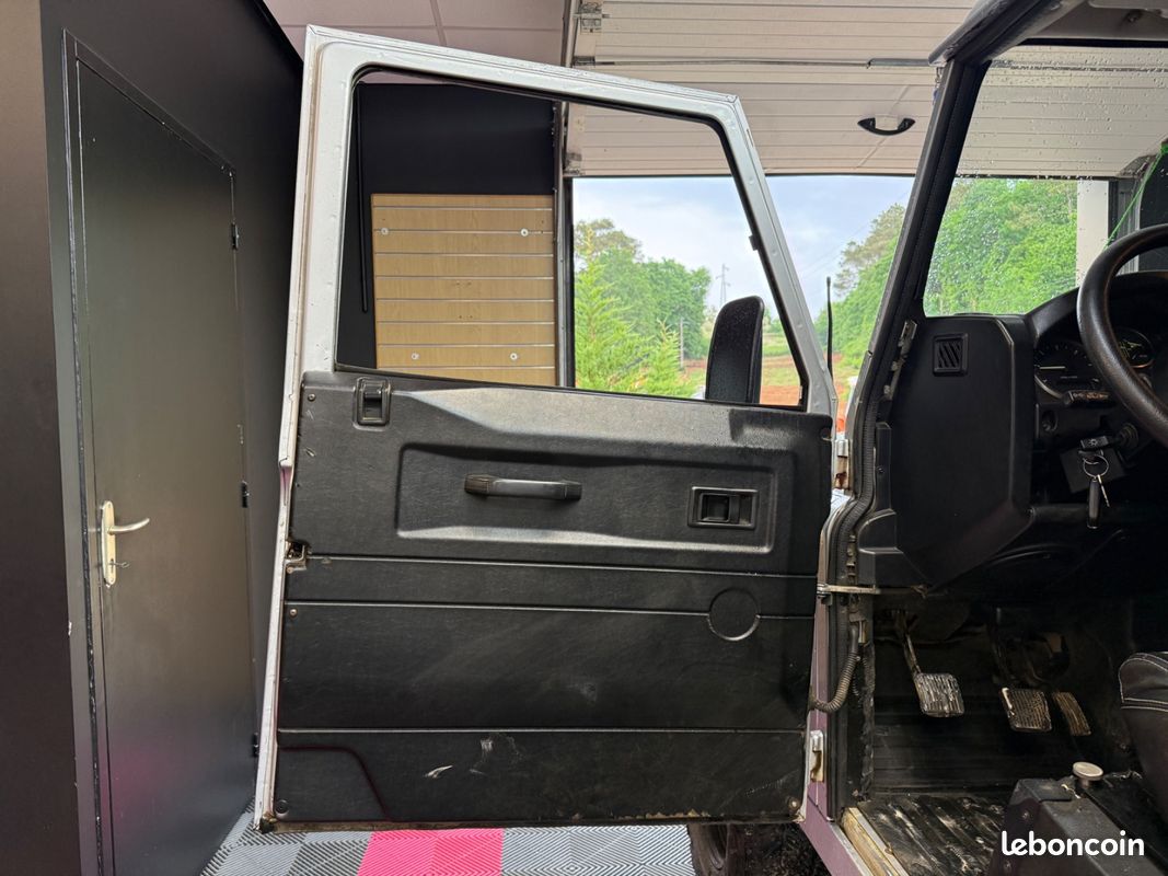 LAND ROVER DEFENDER 90 II STATION WAGON Defender 90 S Historique Complet / Entretien Complet (image 40)