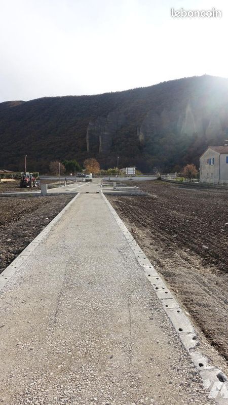 Terrain 557 m² LES MEES (image 7)
