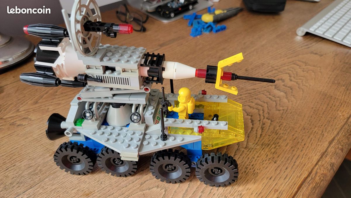 Lego Space 6950 lanceur de fusée (image 1)