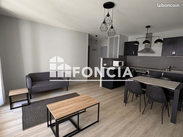 Appartement 2 pièces 45 m² · à Niort · 45 m² · 660 €