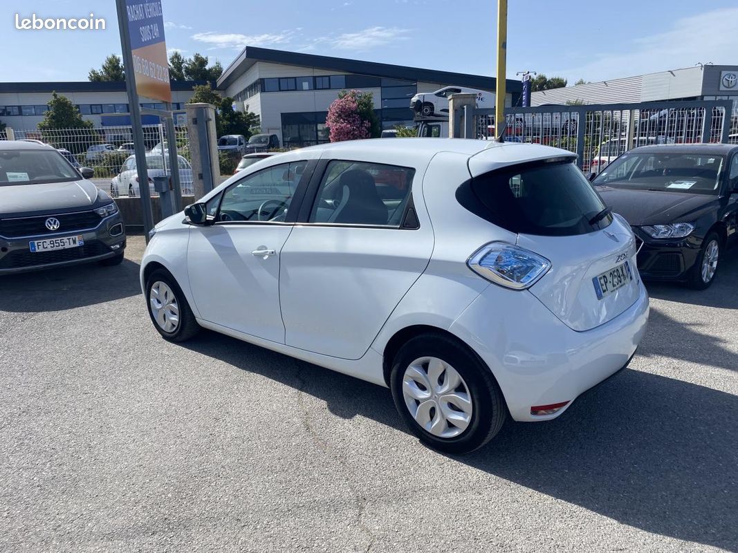RENAULT ZOE Z.E. R75 BERLINE Life 69 000 KM 2017 (image 4)