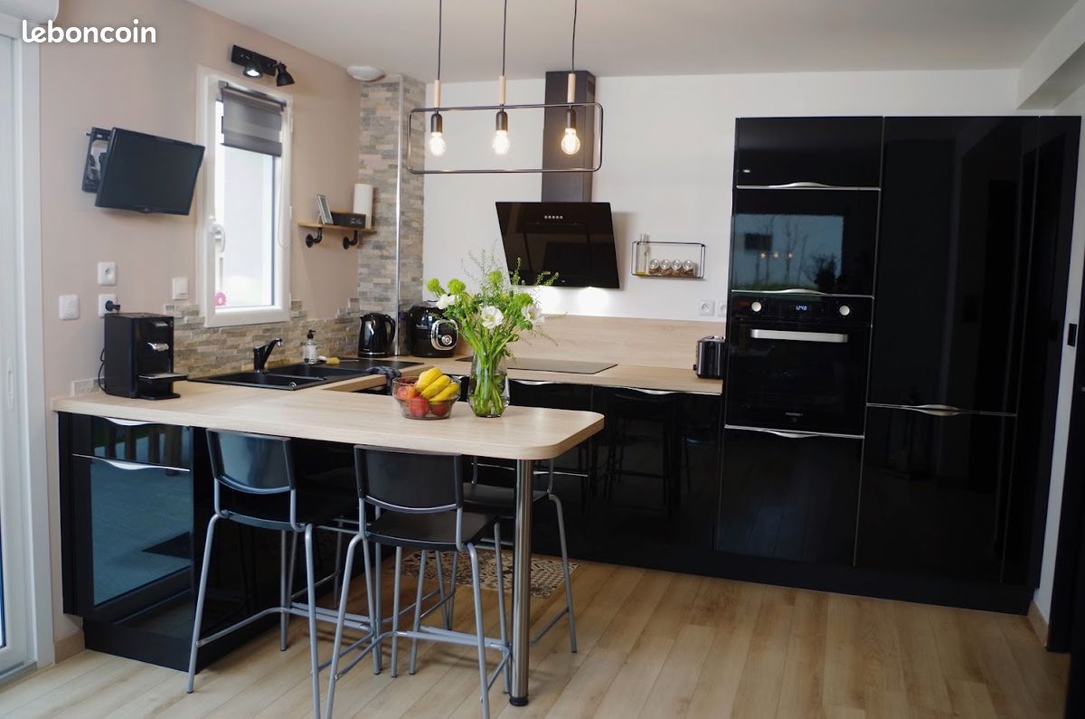 Maison 3 pièces 57 m² · à Villedieu-les-Poêles-Rouffigny · 57 m² · 826 €