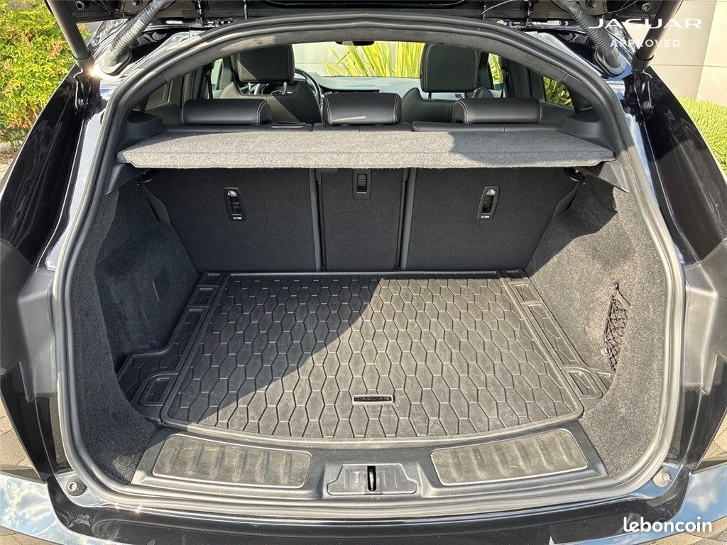 Jaguar E-PACE P300E CH PHEV AWD BVA R-Dynamic SE (image 15)